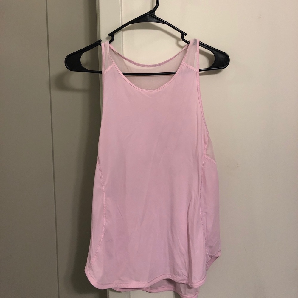 Lululemon tank